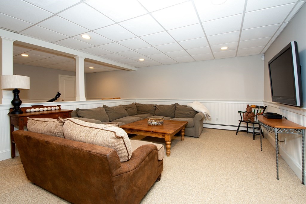 106 Mann Hill Road Scituate, MA 02066 - Photo 38 of 41