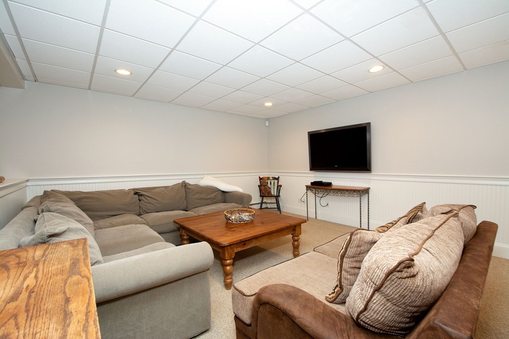 106 Mann Hill Road Scituate, MA 02066 - Photo 39 of 41