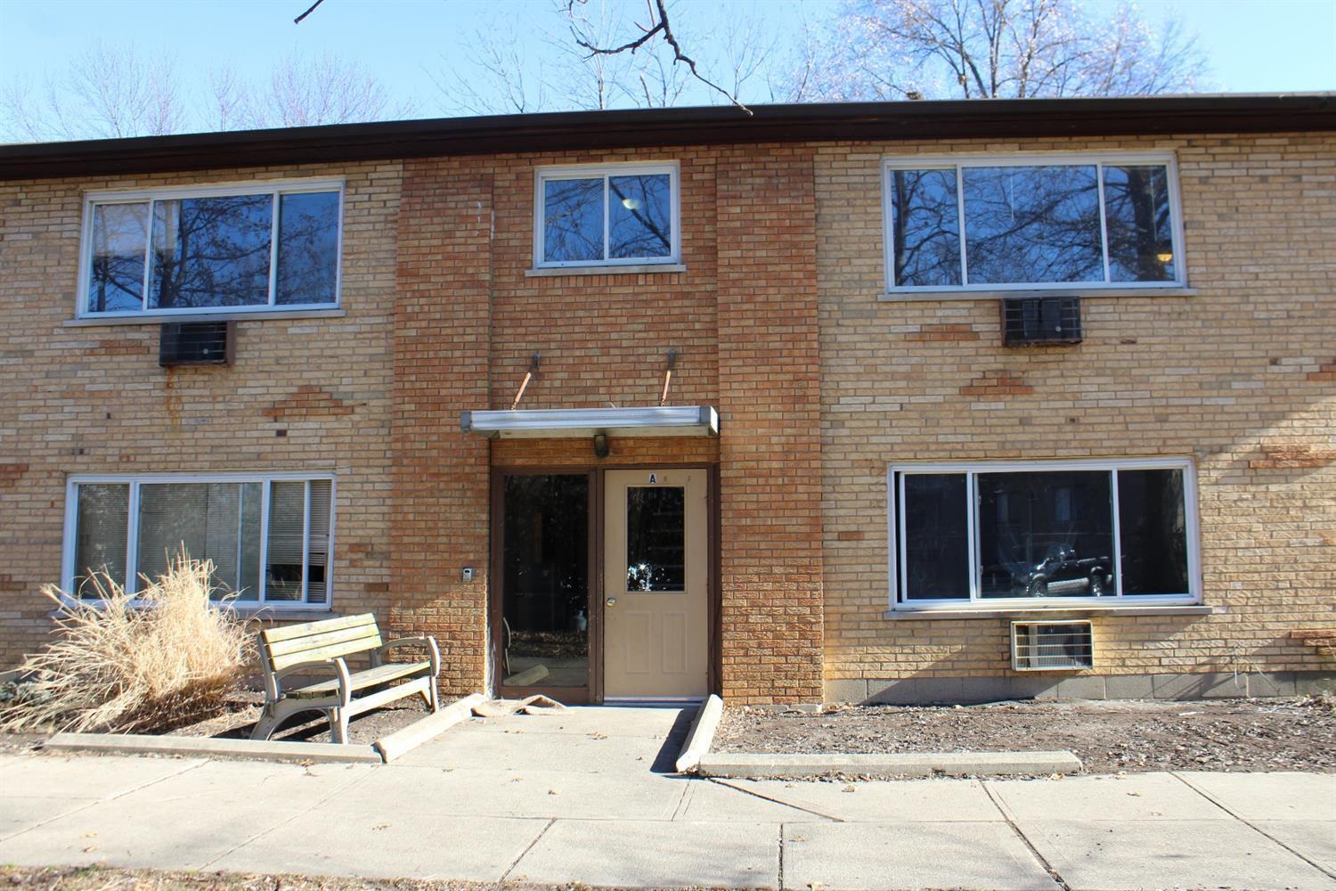 2302 Galbraith Road, Unit C3 Cincinnati, OH 45239 - Photo 2 of 5