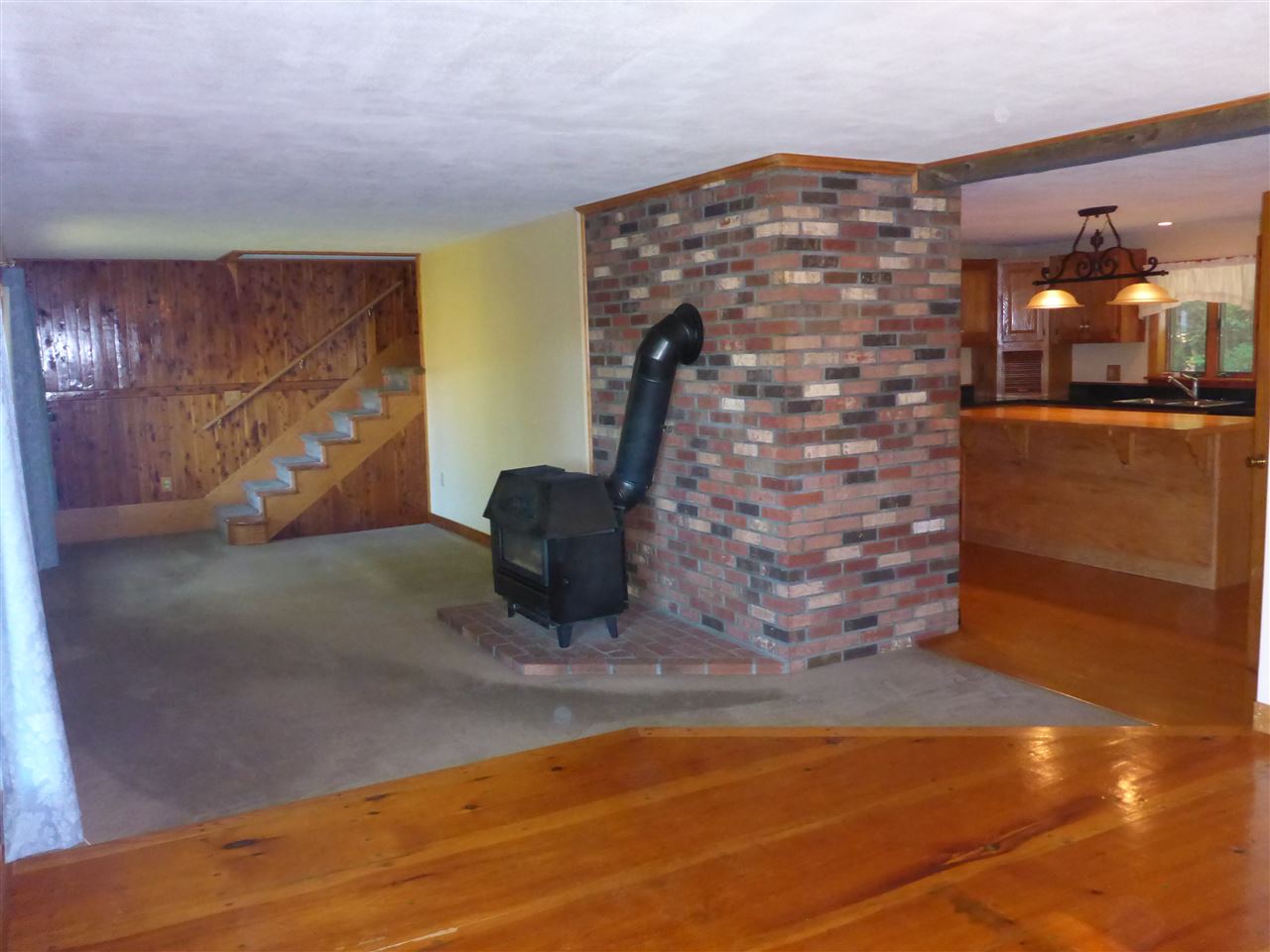 225 Branch Road Roxbury, NH 03431 - Photo 14 of 38