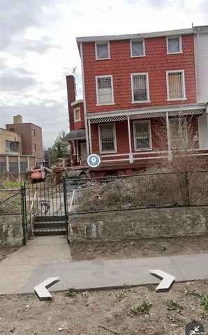 $3,600,000 | 9-06 27th Avenue | Astoria