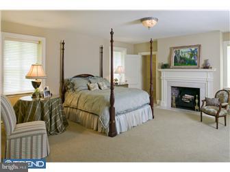 423 Fishers Road Bryn Mawr, PA 19010 - Photo 5 of 12 Gallery Image 5