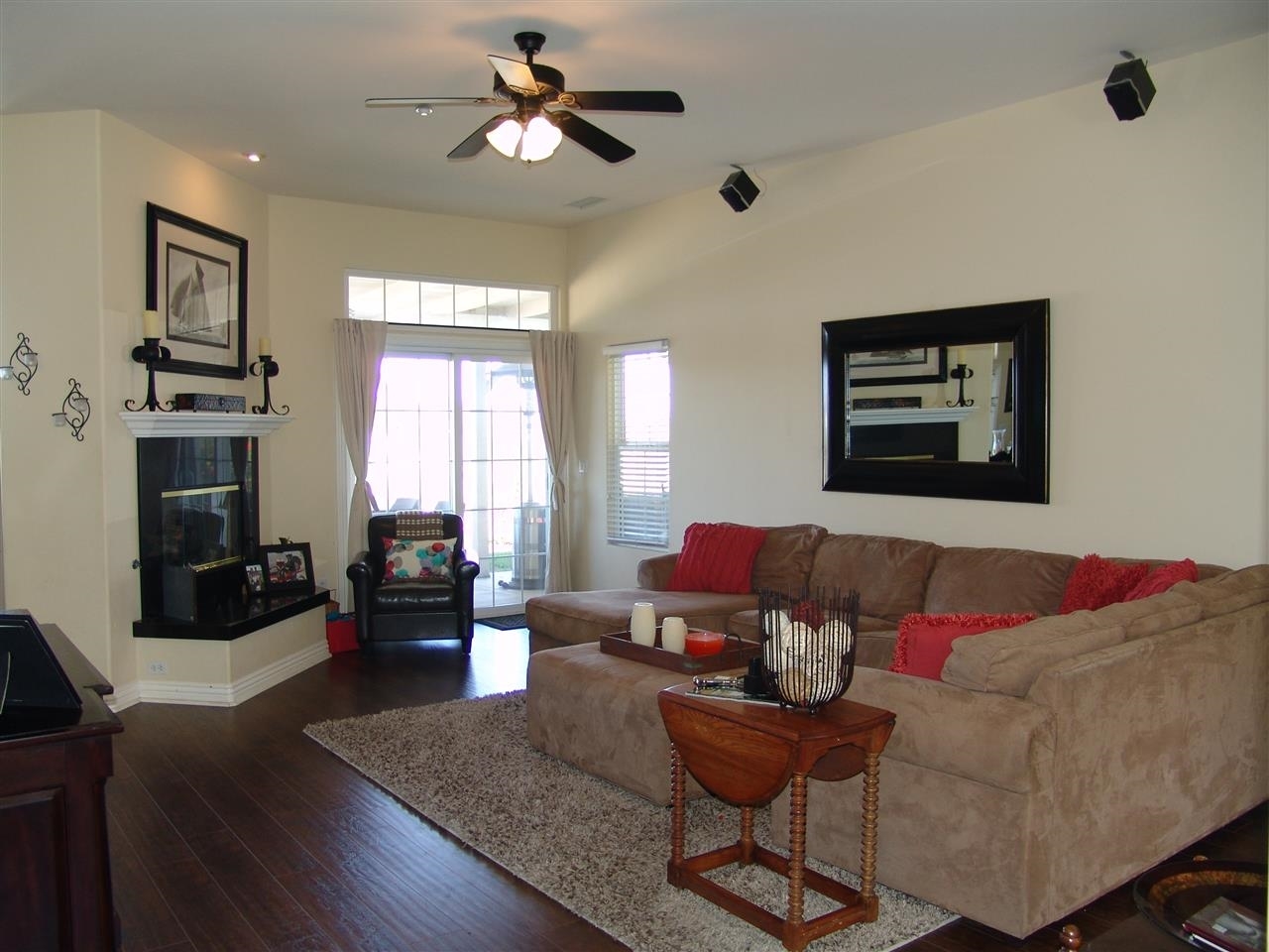 3209 Cristobal Way Spring Valley, CA 91977 - Photo 2 of 25 Gallery Image 2