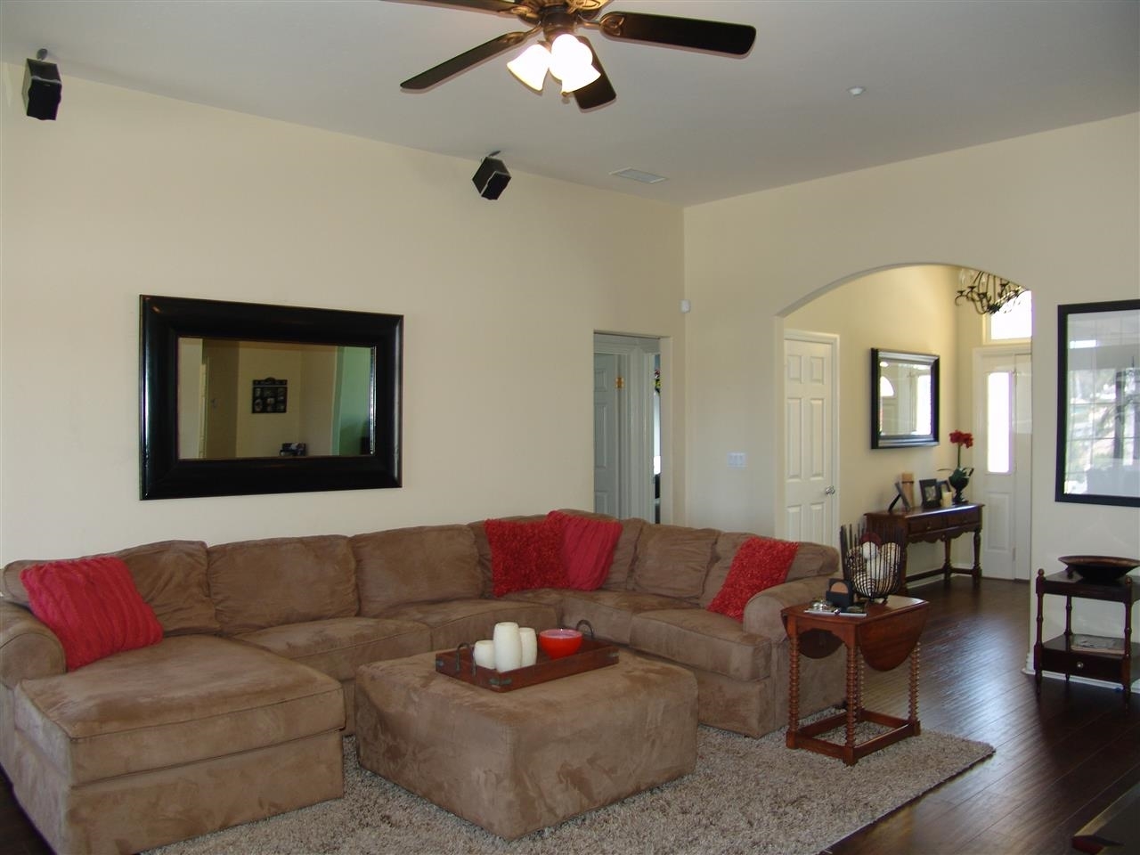 3209 Cristobal Way Spring Valley, CA 91977 - Photo 5 of 25 Gallery Image 5