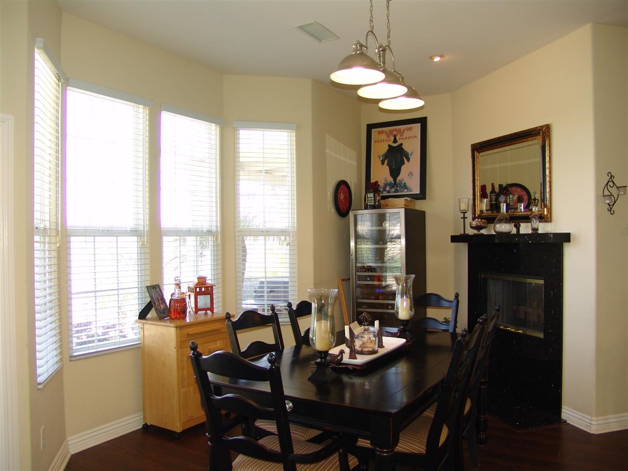 3209 Cristobal Way Spring Valley, CA 91977 - Photo 9 of 25 Gallery Image 9