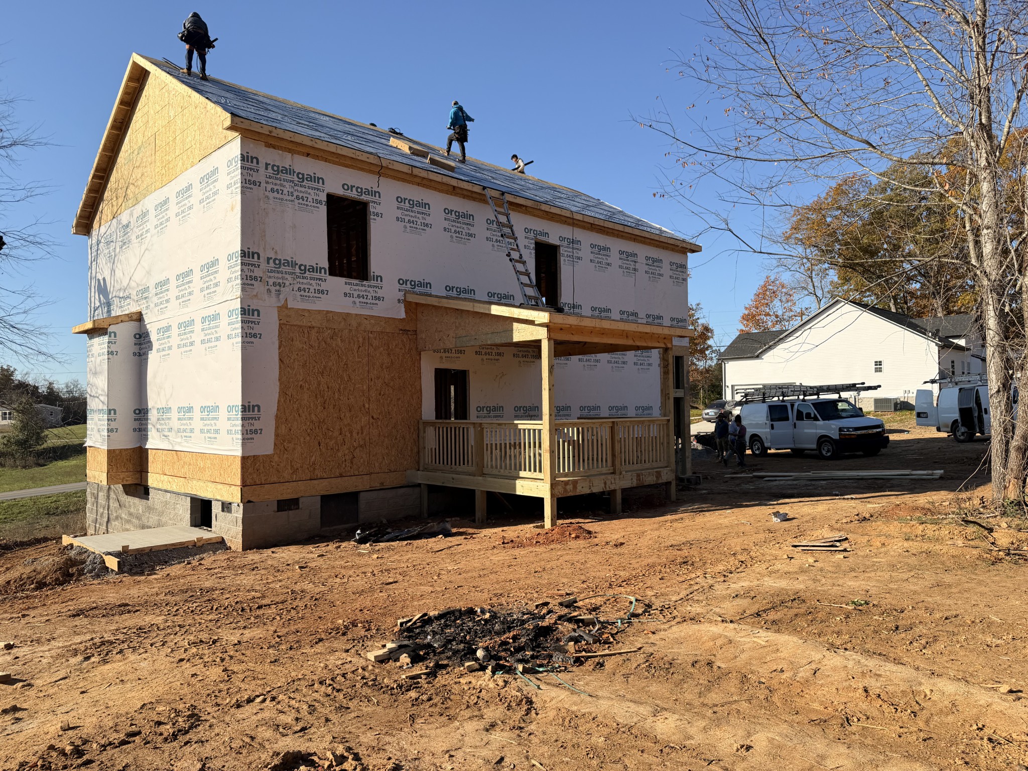 2 Caledonia Road Cadiz, KY 42211 - Photo 4 of 11 a front view of a house with a yard