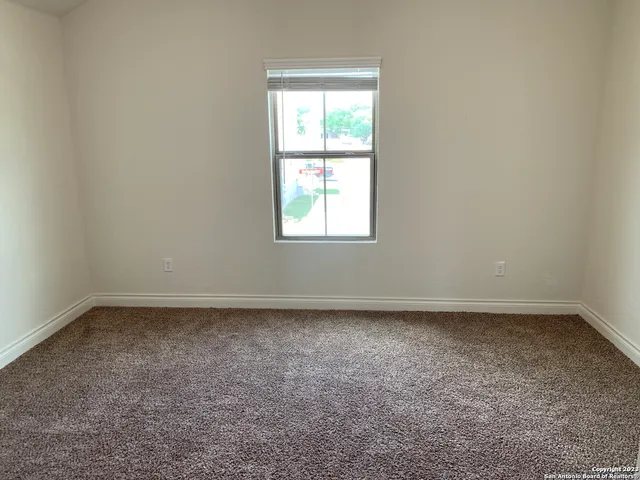 $1,600 | 333 Untermaier Street, New Braunfels, TX 78130