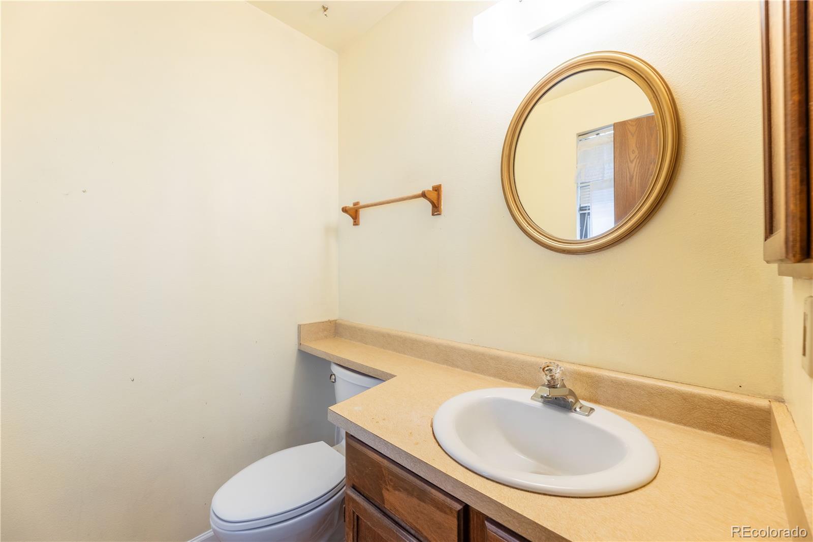4138 South Rifle Way Aurora, CO 80013 - Photo 13 of 25