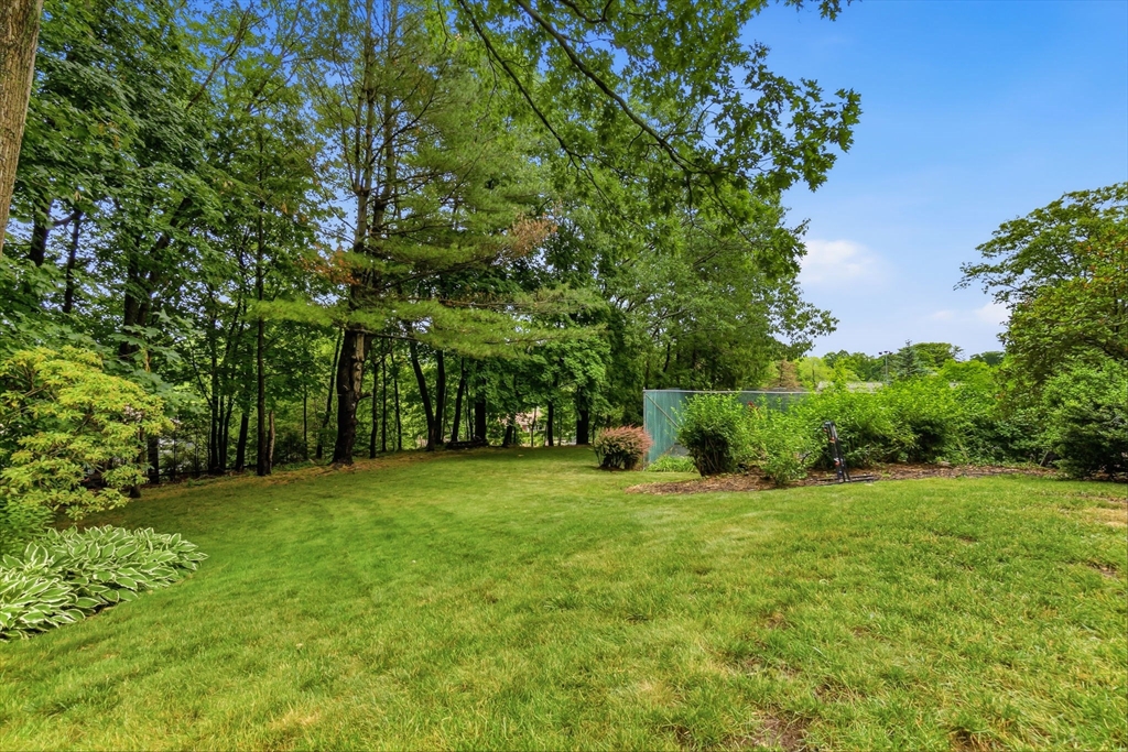 11 Pickman Road Beverly, MA 01915 - Photo 38 of 40