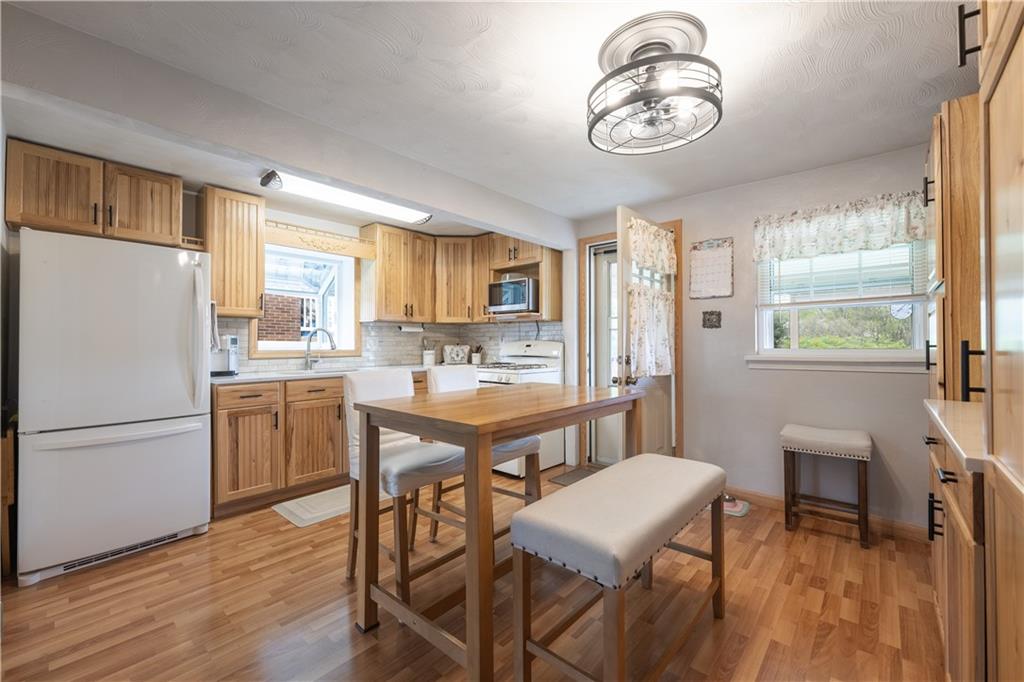 203 George Street Jeannette, PA 15644 - Photo 8 of 30