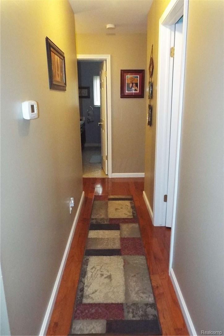 16600 Faulman Road Clinton Township, MI 48035 - Photo 13 of 32 14Hallway.JPG