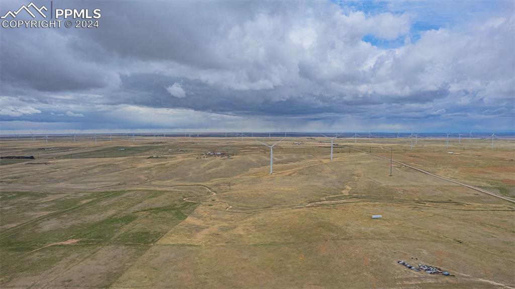 29075 Funk Road Calhan, CO 80808 - Photo 4 of 12 a view of an ocean