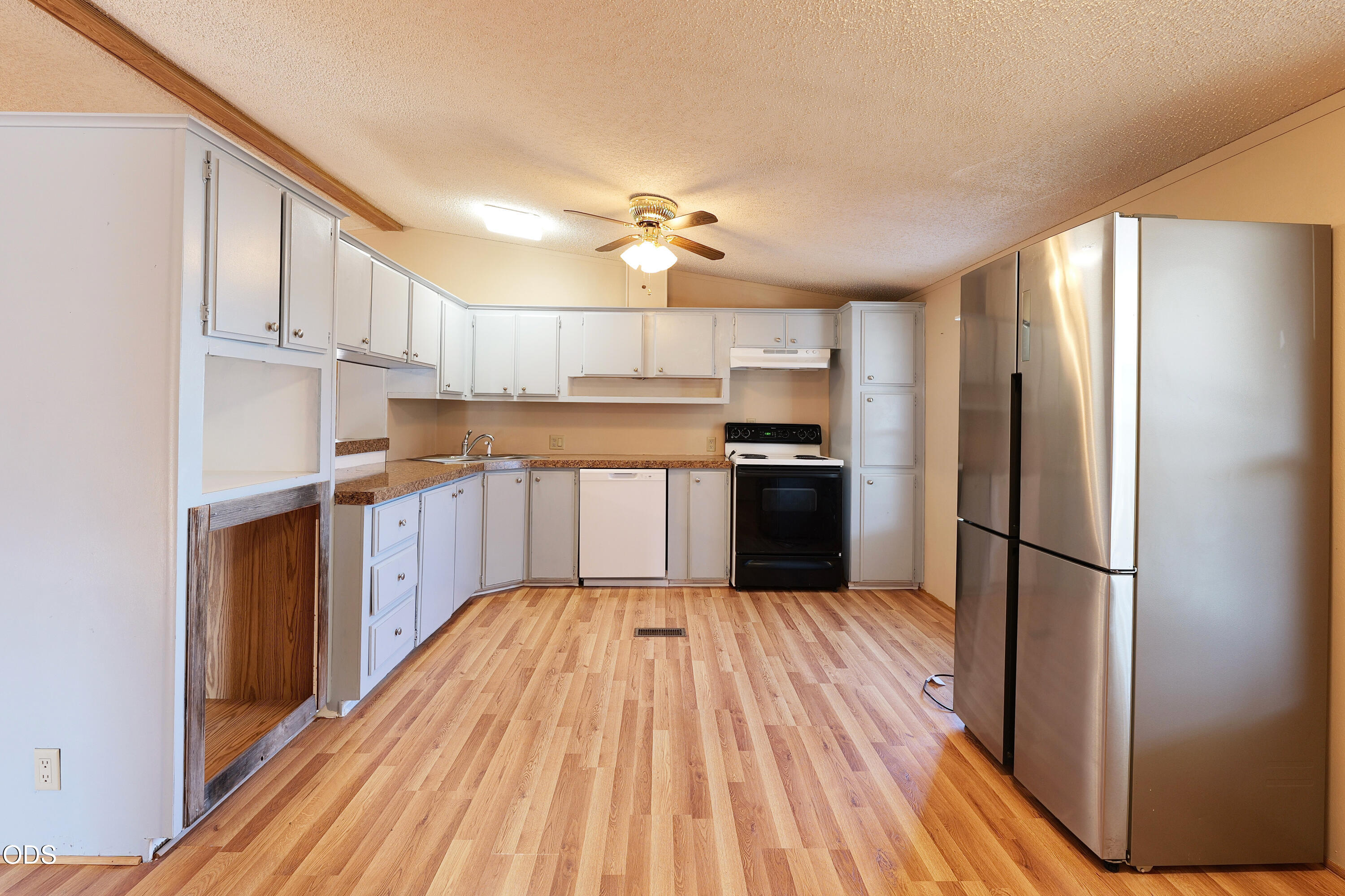 8401 Old Stage Road, Unit 65 Central Point, OR 97502 - Photo 19 of 51 Gallery Image 19