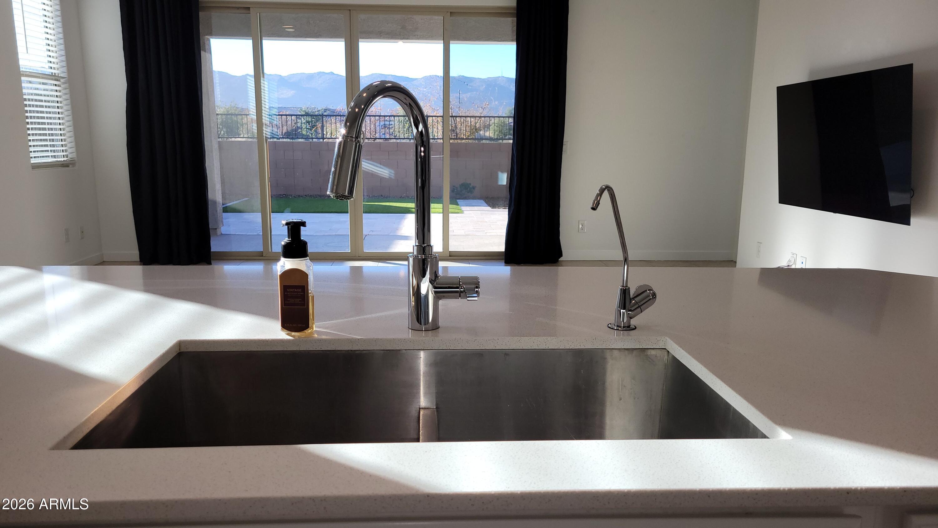 1313 East Glass Lane Phoenix, AZ 85042 - Photo 39 of 55 Built-In Water Filter