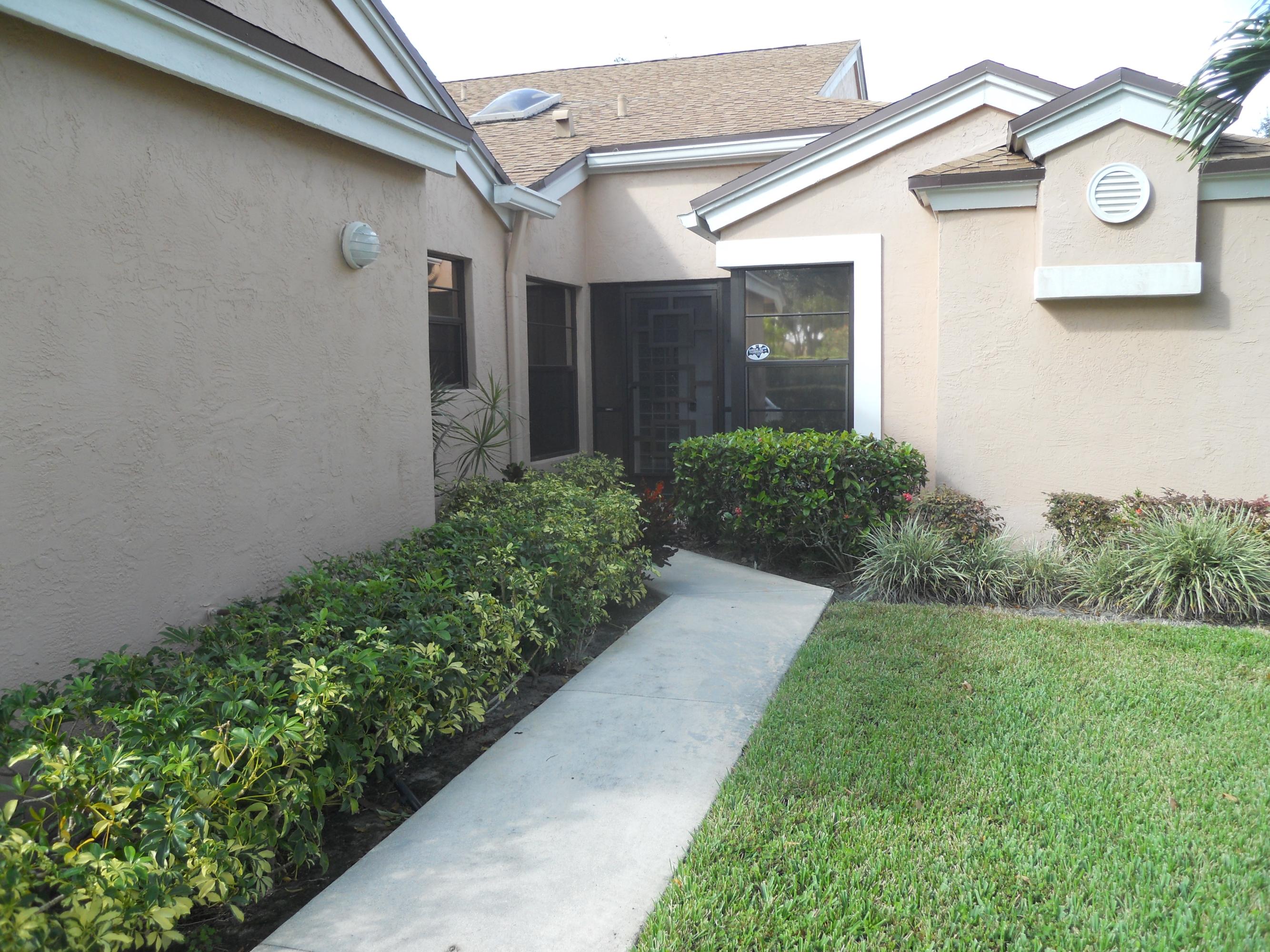 8425 Winding Stream Lane Boca Raton, FL 33496 - Photo 4 of 18 Front Walk Way