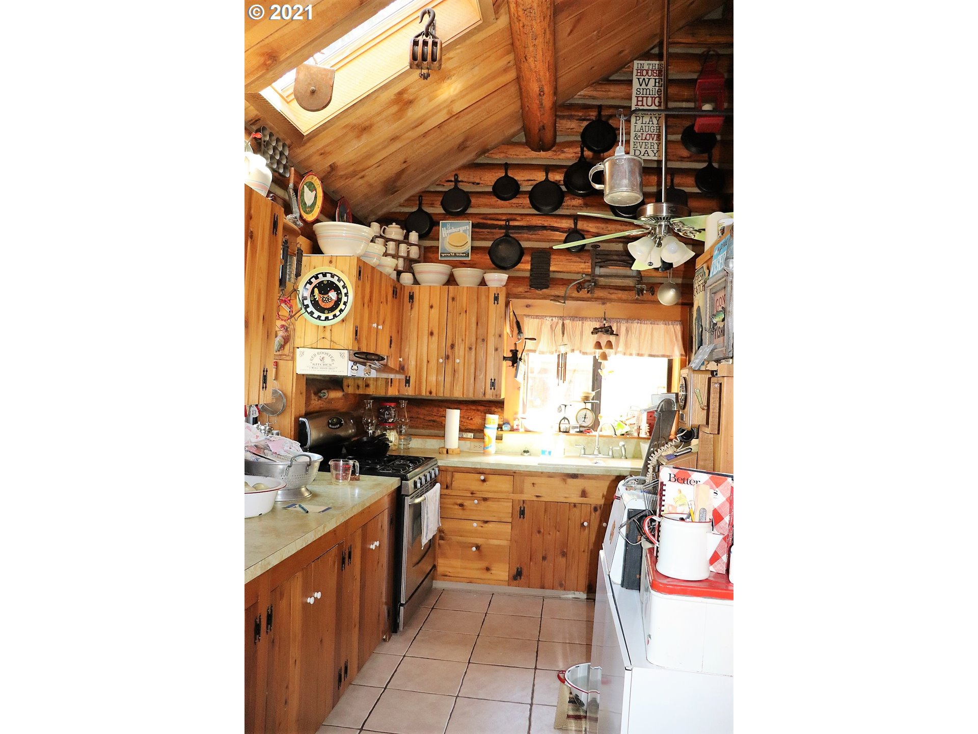 25855 Pine Creek Road John Day, OR 97845 - Photo 3 of 32