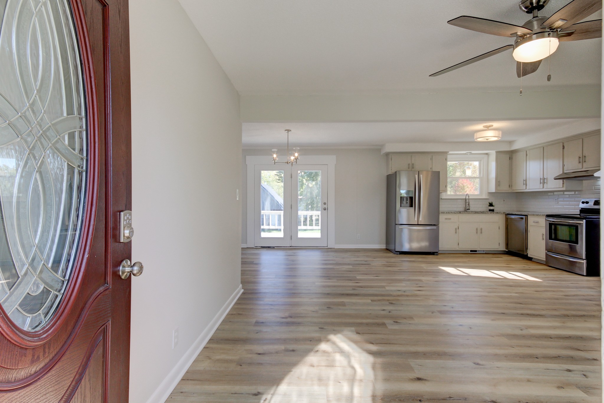 518 Pollard Road Clarksville, TN 37042 - Photo 4 of 47 Gallery Image 4
