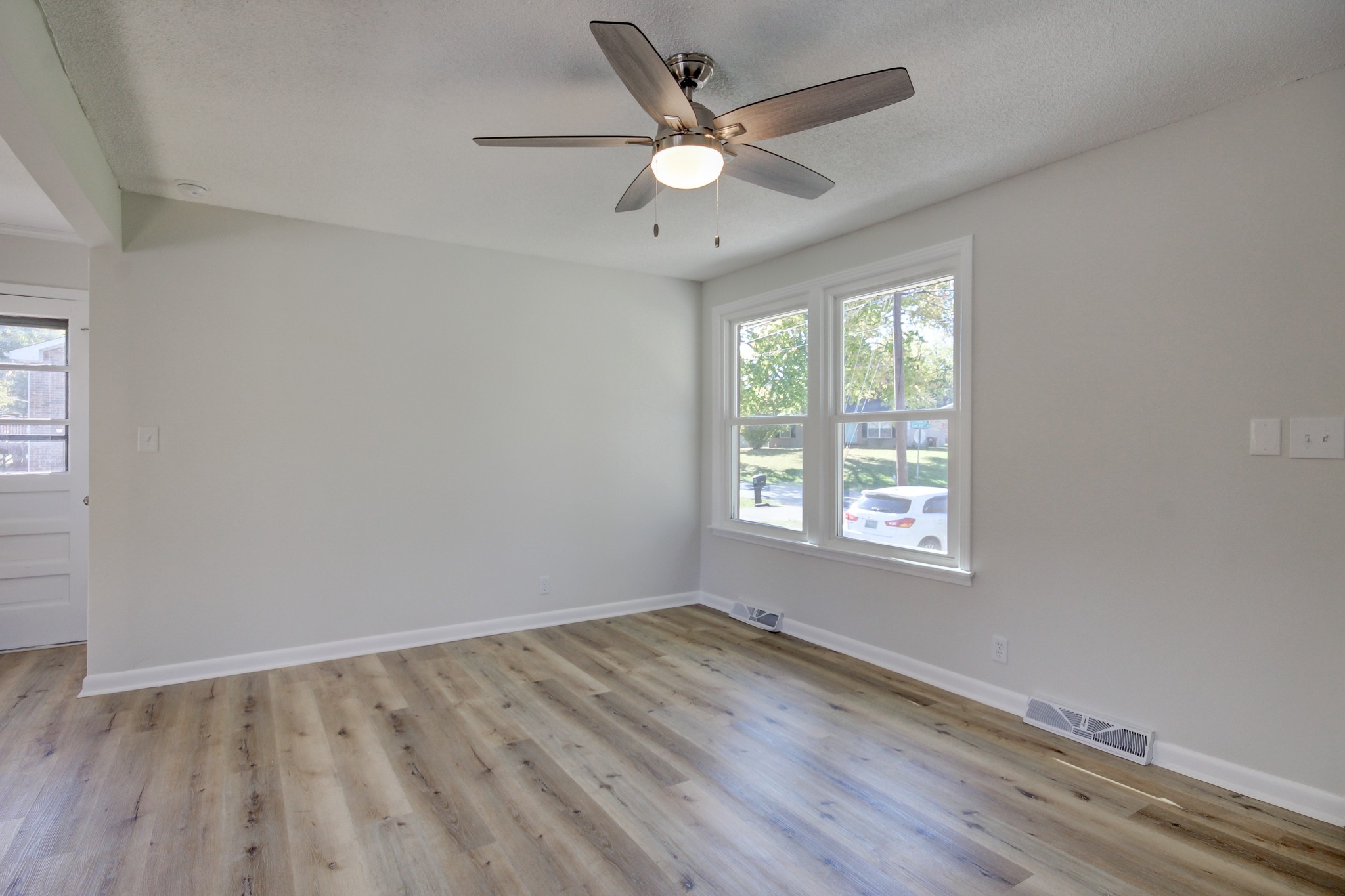 518 Pollard Road Clarksville, TN 37042 - Photo 8 of 47 Gallery Image 8