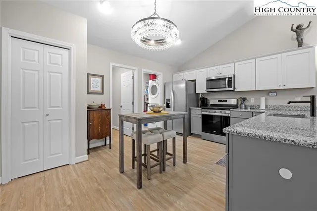 $400,000 | 196 Miller Mdw Lane, Unit 38, Boone, NC 28607