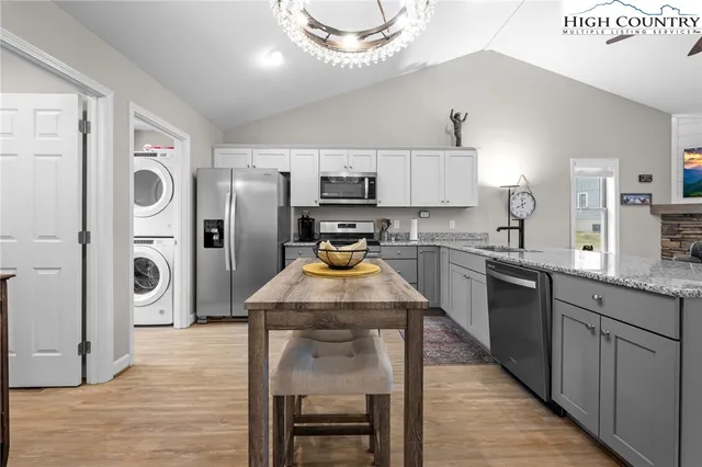 $400,000 | 196 Miller Mdw Lane, Unit 38, Boone, NC 28607