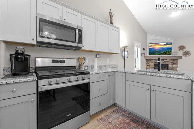 $400,000 | 196 Miller Mdw Lane, Unit 38, Boone, NC 28607