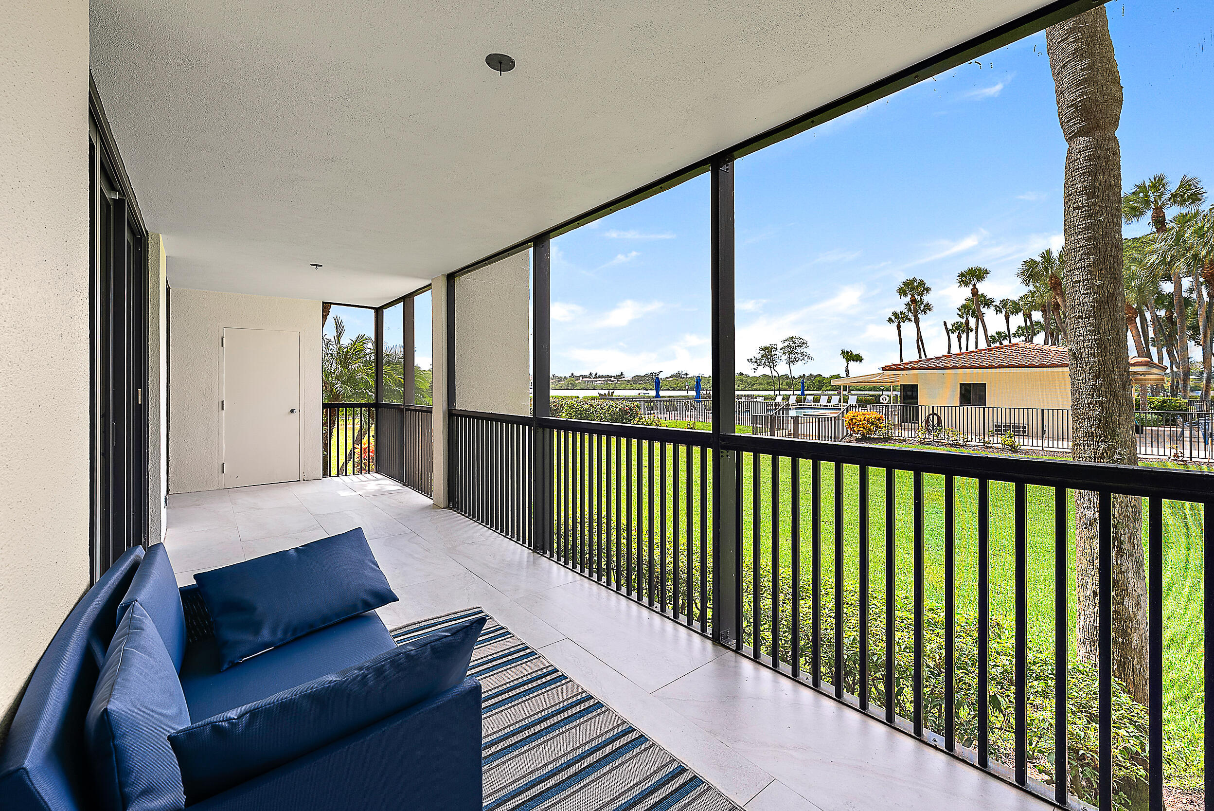 Undisclosed Address Jupiter, FL 33477 - Photo 3 of 28 a view of balcony with furniture