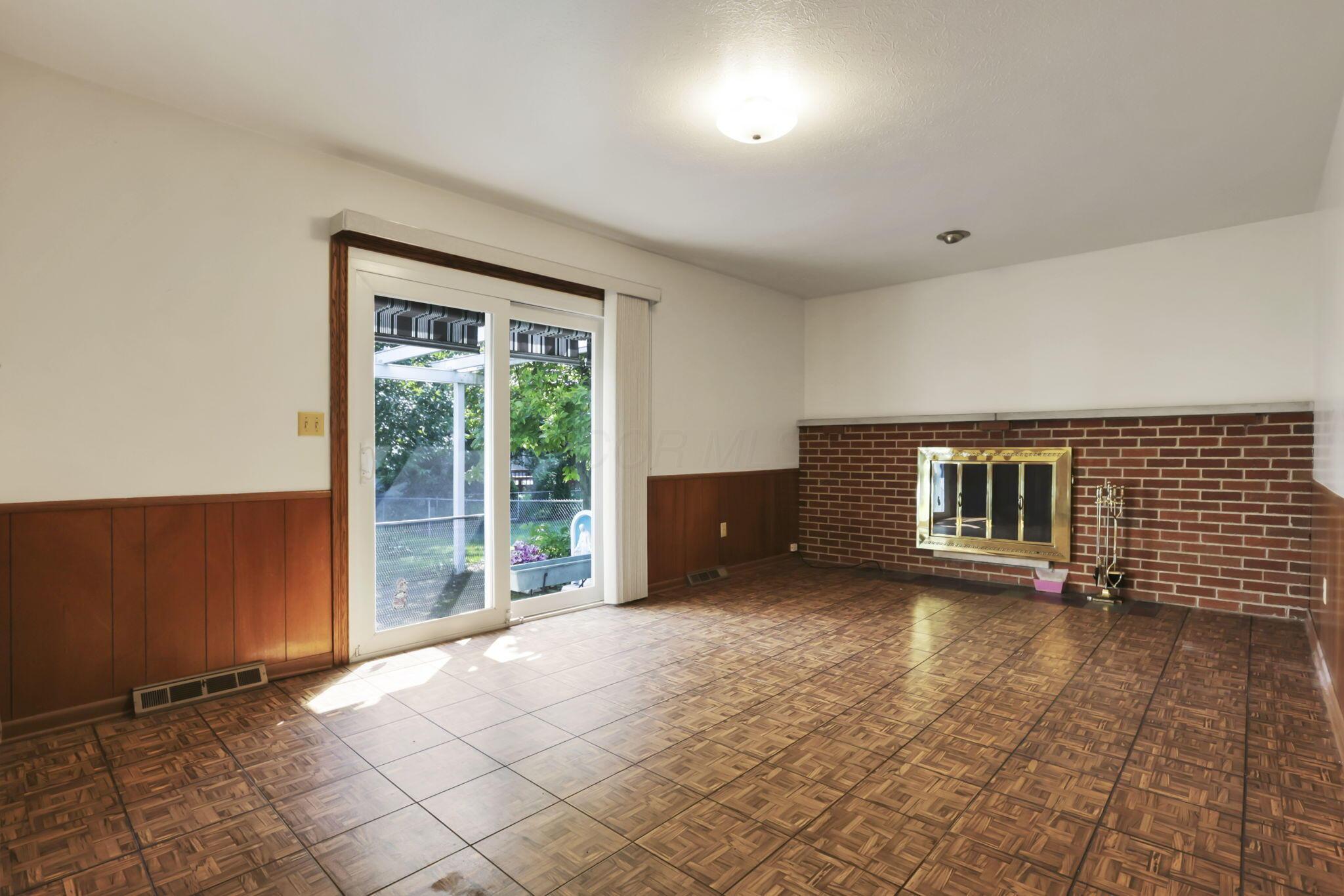 1732 Lynnhurst Road Columbus, OH 43229 - Photo 13 of 36 19-web-or-mls-0V3A9889