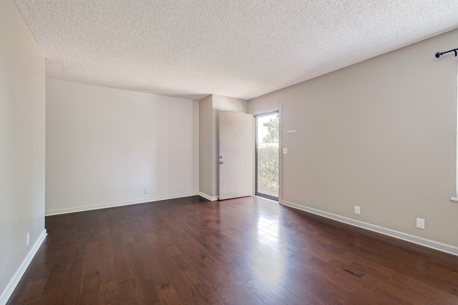 110 Bellevue Road, Unit 11 Nashville, TN 37221 - Photo 3 of 19