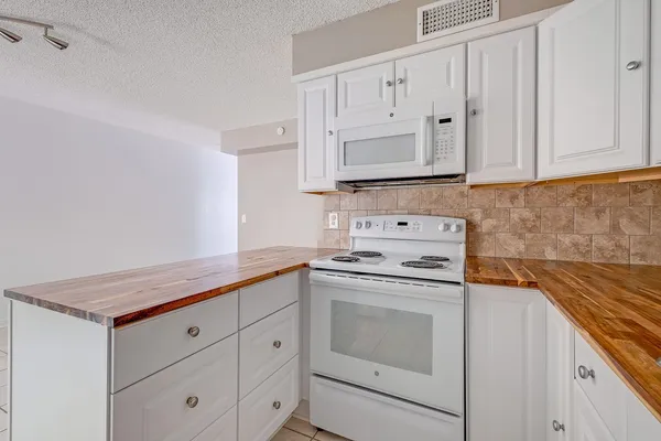 $1,595 | 110 Bellevue Road, Unit 11, Nashville, TN 37221