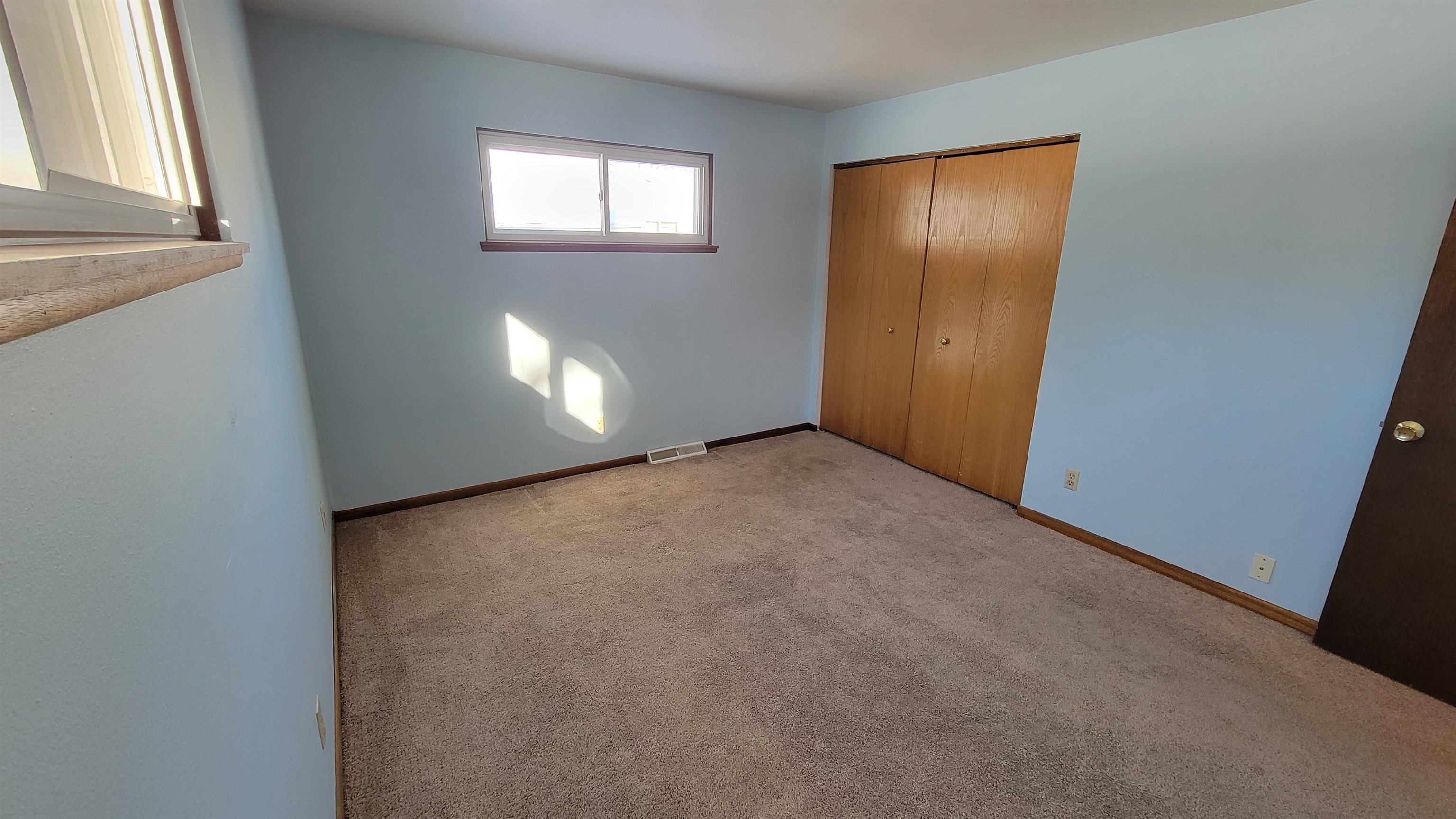 4013 Claire Street Madison, WI 53716 - Photo 17 of 20