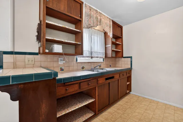 $349,000 | 2113 Yorkshire Road, Sacramento, CA 95815