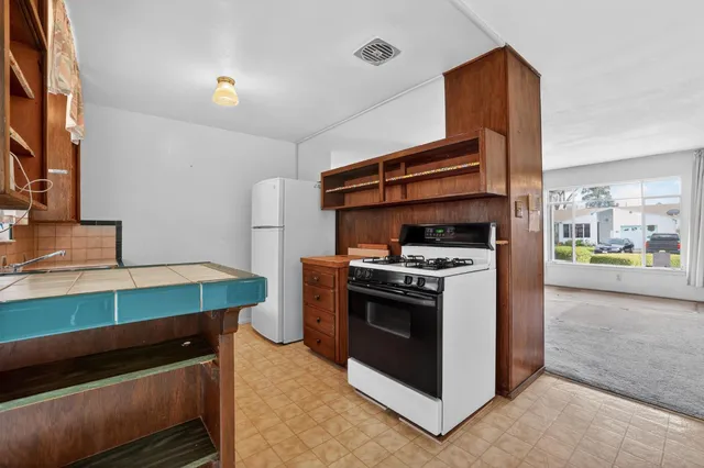 $349,000 | 2113 Yorkshire Road, Sacramento, CA 95815