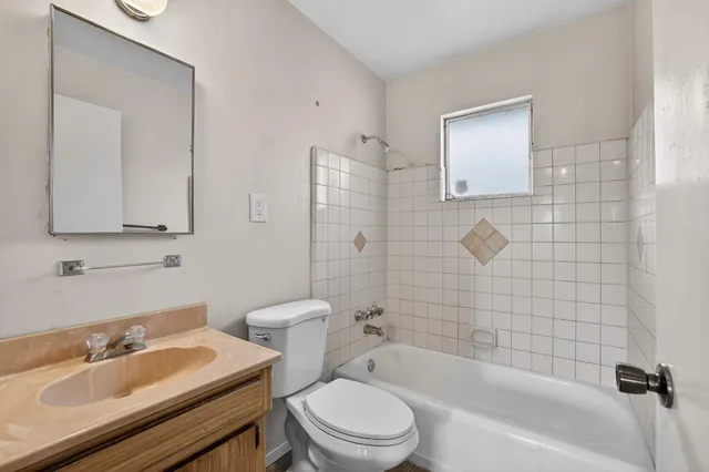 $349,000 | 2113 Yorkshire Road, Sacramento, CA 95815