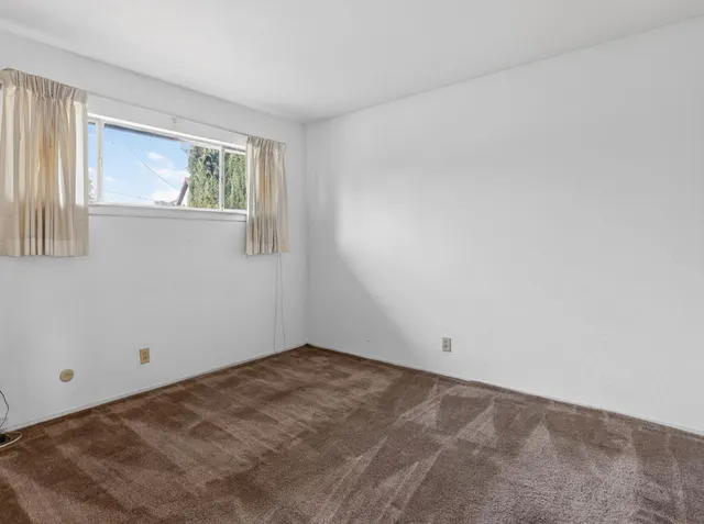 $349,000 | 2113 Yorkshire Road, Sacramento, CA 95815