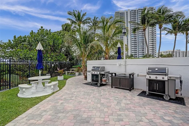 $895,000 | 1340 South Ocean Boulevard, Unit 403, Pompano Beach, FL 33062