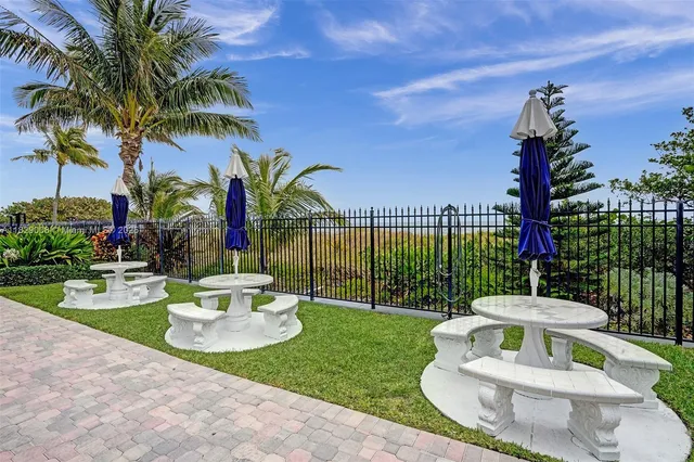 $895,000 | 1340 South Ocean Boulevard, Unit 403, Pompano Beach, FL 33062