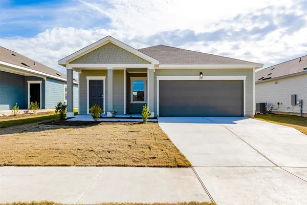 $1,650 | 208 Wedemeyer Street, Taylor, TX 76574
