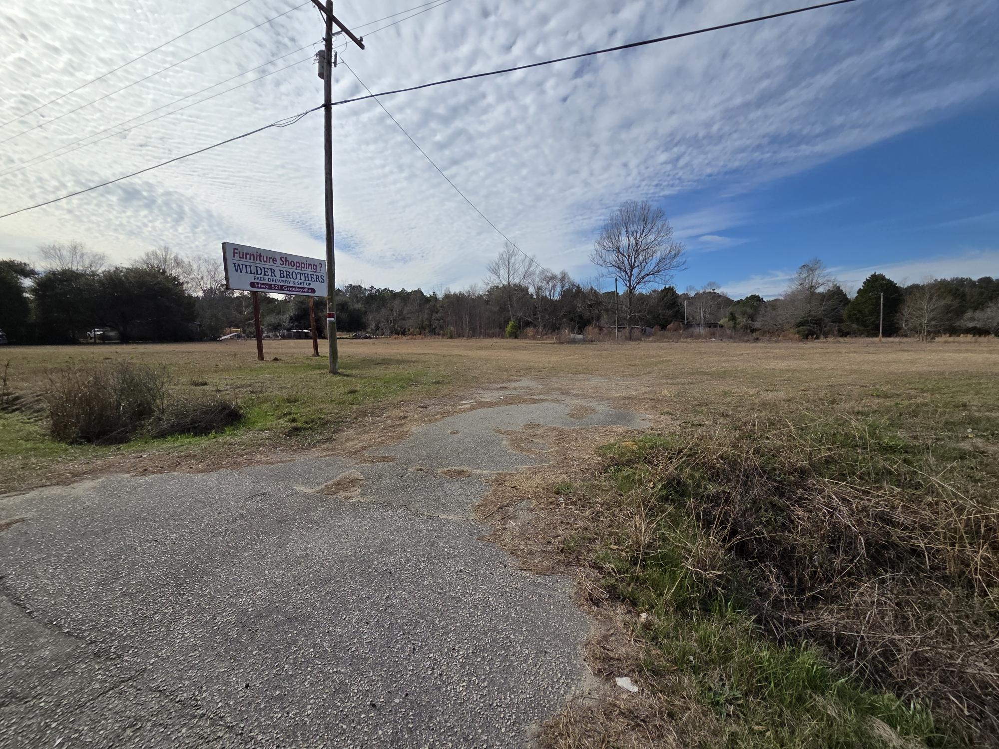 7878 Raccoon Road Manning, SC 29102 - Photo 14 of 15 HWY 260 ENTRANCE