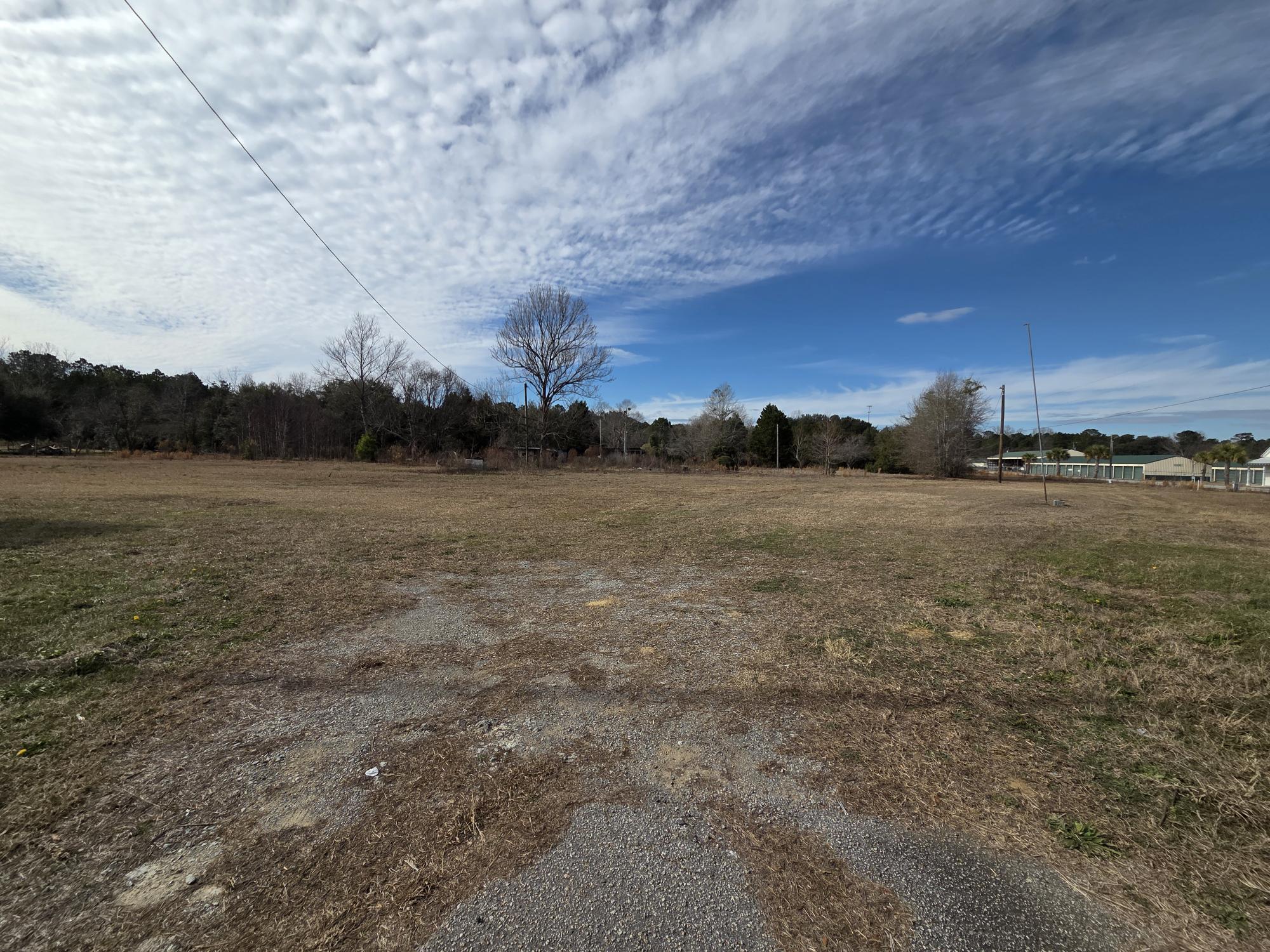 7878 Raccoon Road Manning, SC 29102 - Photo 15 of 15 HWY 260 ENTRANCE