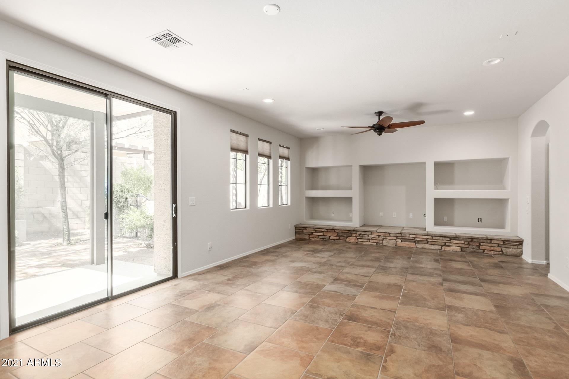 2354 West Sleepy Ranch Road Phoenix, AZ 85085 - Photo 4 of 37 0004-04 - Sleepy Ranch