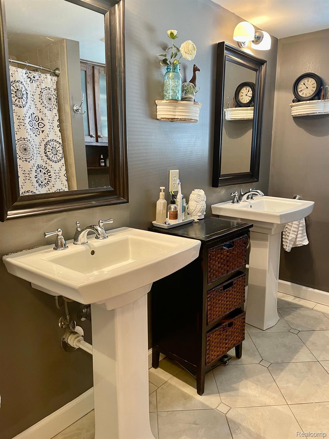 406 Holland Road Flushing, MI 48433 - Photo 21 of 24 Gallery Image 21
