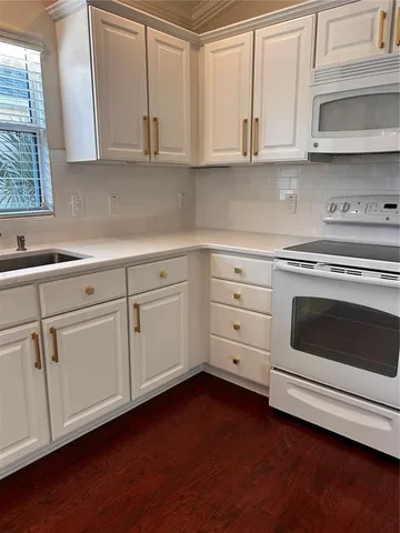 $549,000 | 1204 Flamingo Place, The Villages, FL 32162