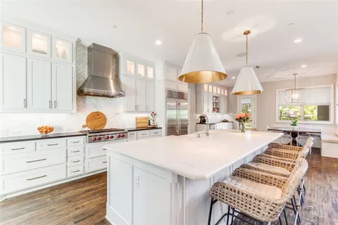$2,749,900 | 808 Charleston Drive, Southlake, TX 76092