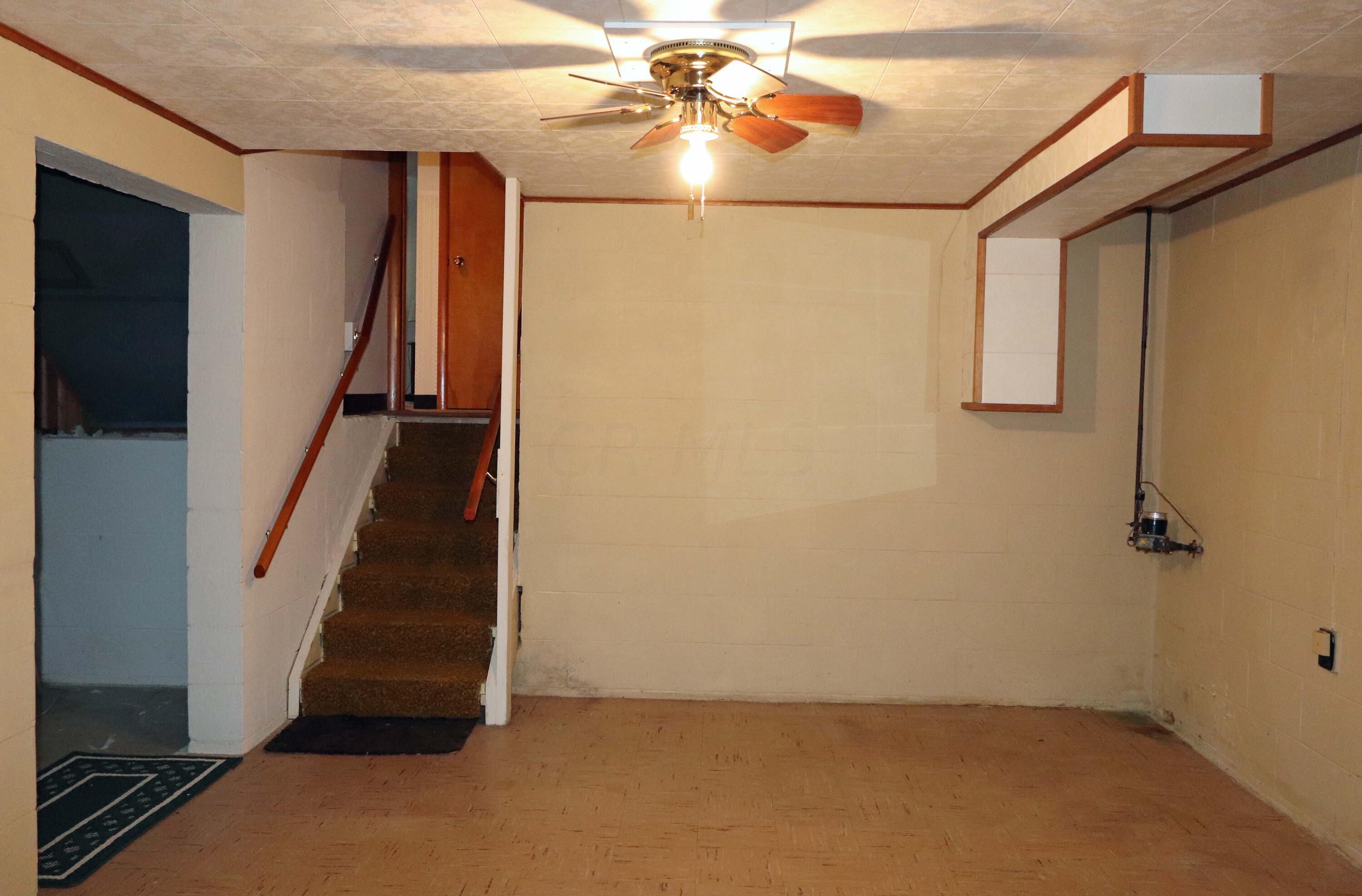 4447 Densmore Road Columbus, OH 43224 - Photo 34 of 47 IMG_9113_edited-1