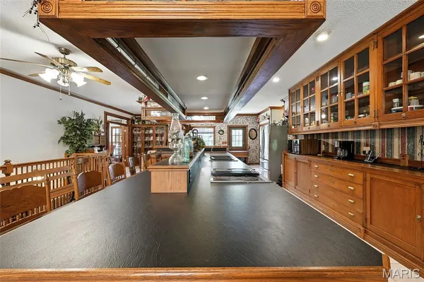 $698,000 | 13 Pcr 351, Perryville, MO 63775