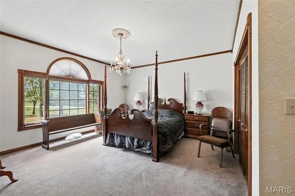 $698,000 | 13 Pcr 351, Perryville, MO 63775
