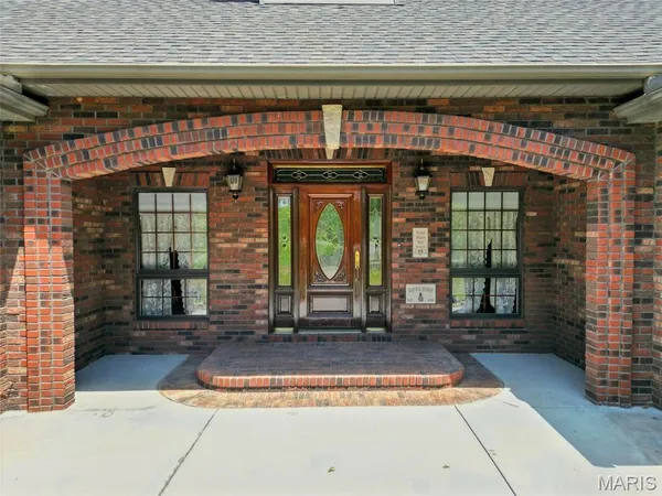 $698,000 | 13 Pcr 351, Perryville, MO 63775