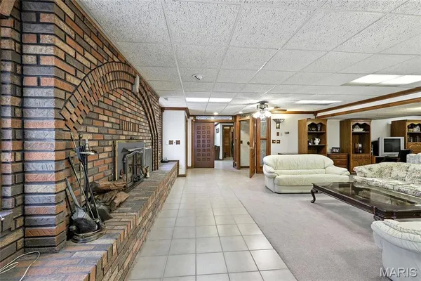 $698,000 | 13 Pcr 351, Perryville, MO 63775