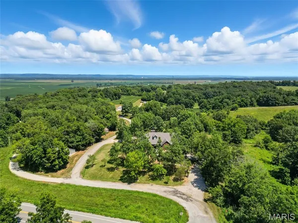 $698,000 | 13 Pcr 351, Perryville, MO 63775