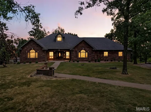 $698,000 | 13 Pcr 351, Perryville, MO 63775